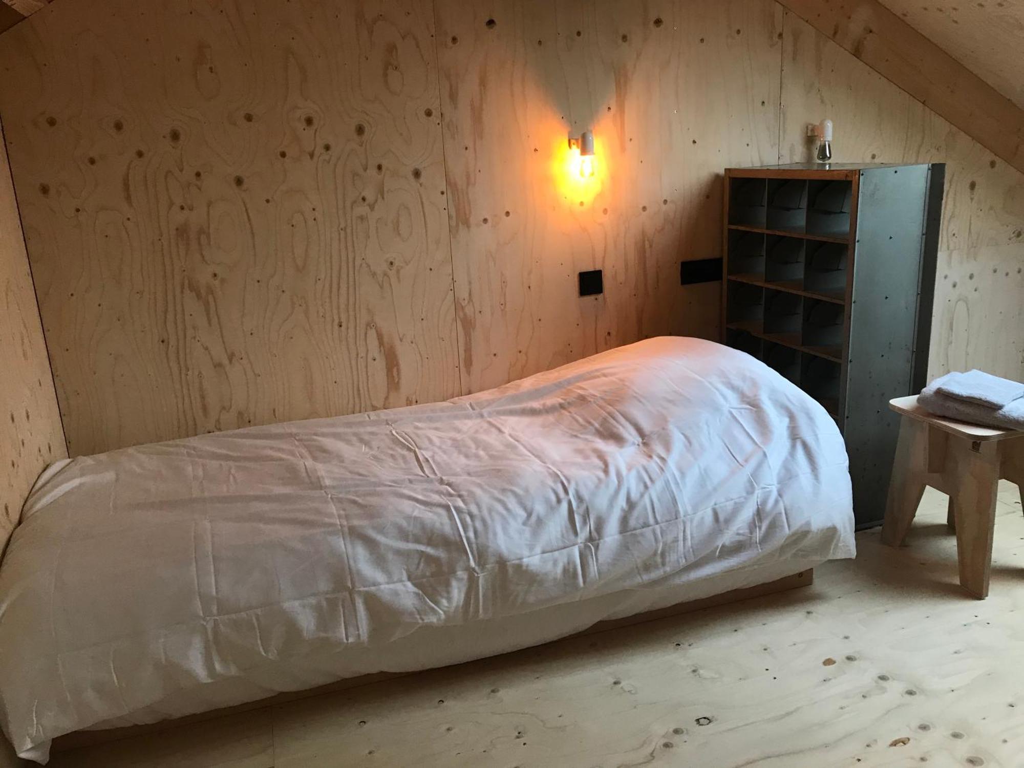 Bed and Breakfast Bed En Brood In De Kapschuur - Boerderij De Zuiderkrib Kraggenburg Esterno foto